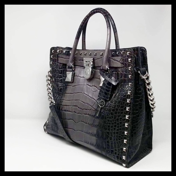 Michael Kors Large Hamilton
Studded Leather Tote - Picture 3 of 16